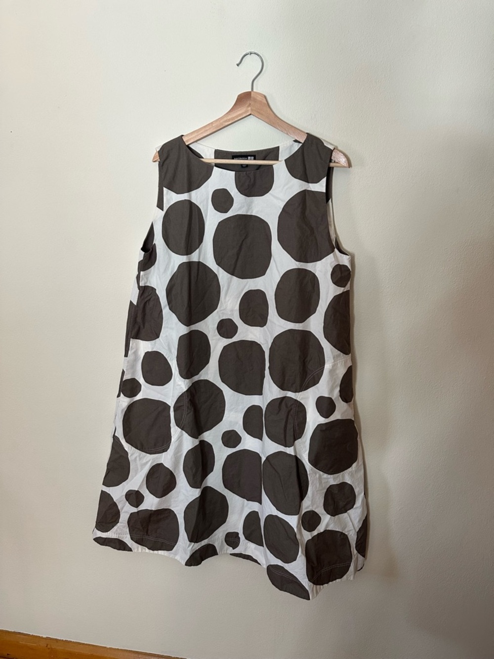 Marimekko White Sleeveless Dress with Brown Polka Dots